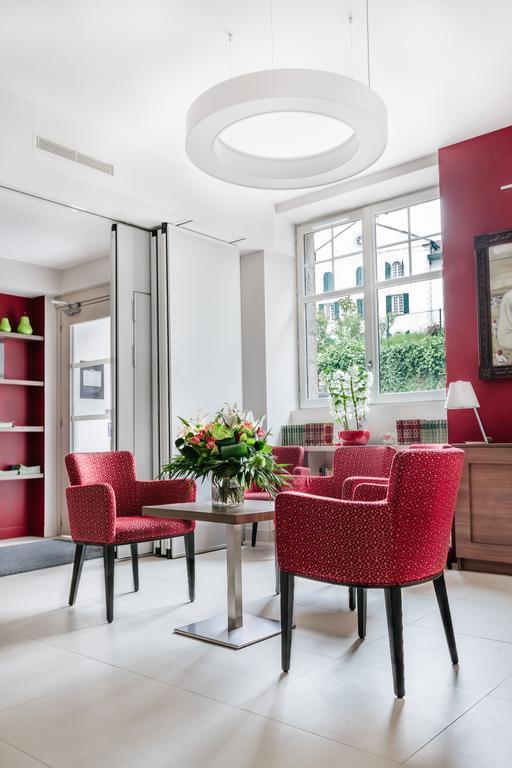 Hotel-Cafe Du Trinquet Камбо-ле-Бен Екстериор снимка